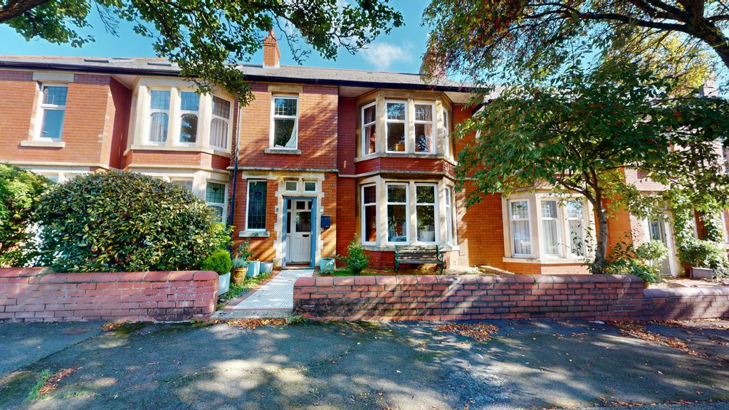 Property photo 1 of 26