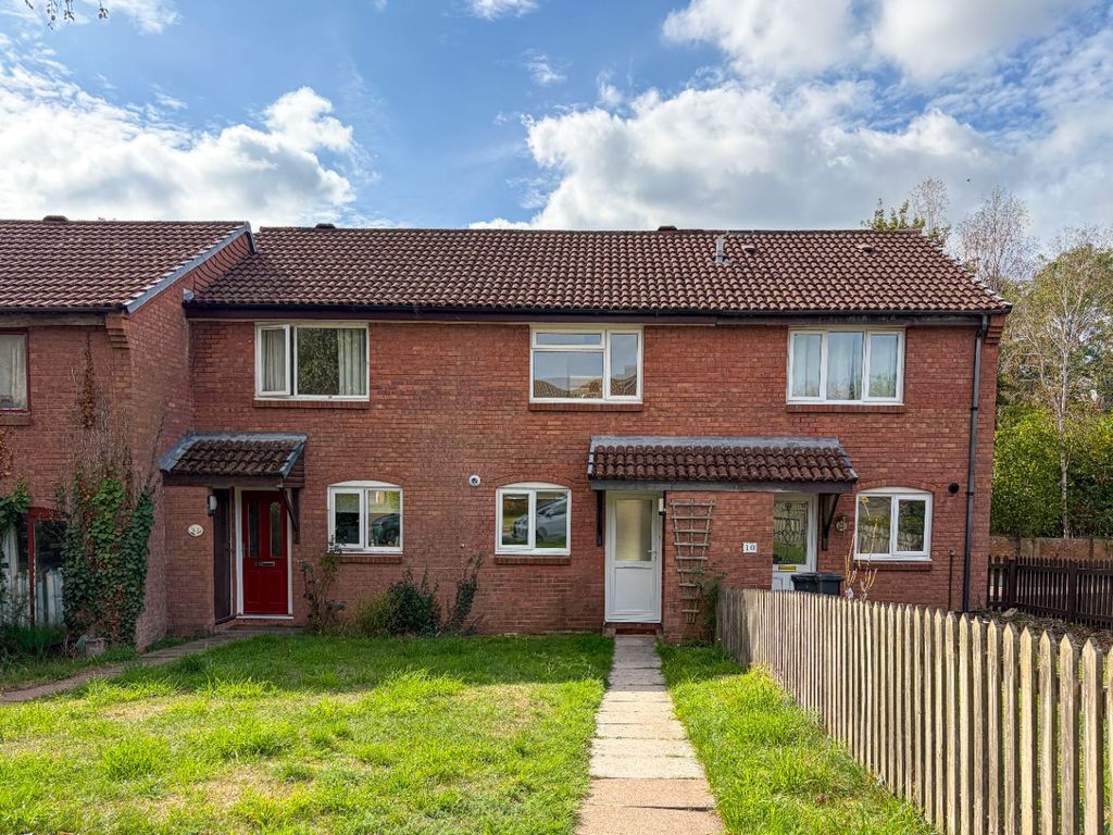 Property photo 1 of 11 5588890