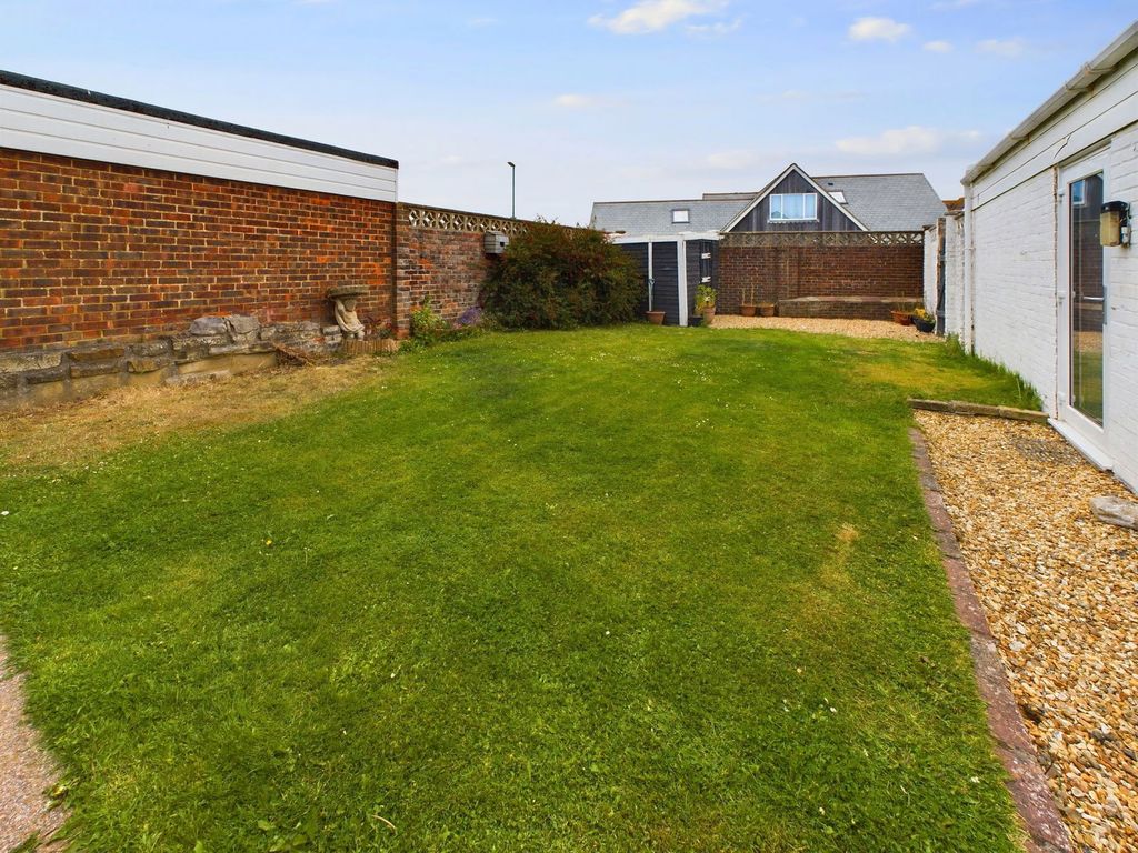 Property photo 3 of 24