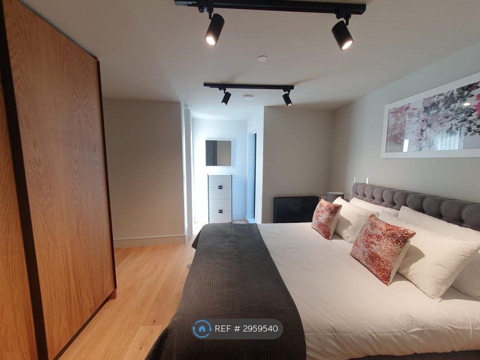Property photo 2 of 6