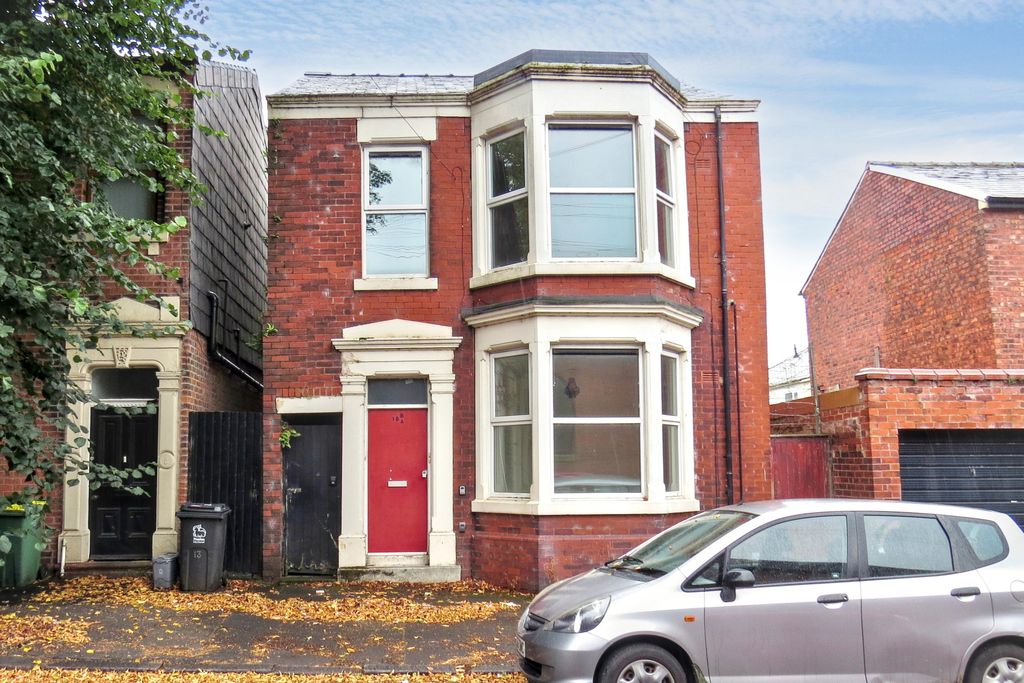Property photo 1 of 1 15A Lorraine Avenue, Preston, Lancashire, Pr2 3Bl