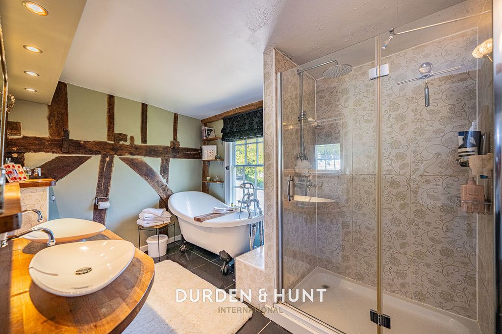 Additional image 30 of 5 bed detached house for saleCoopersale Street, Epping CM16
