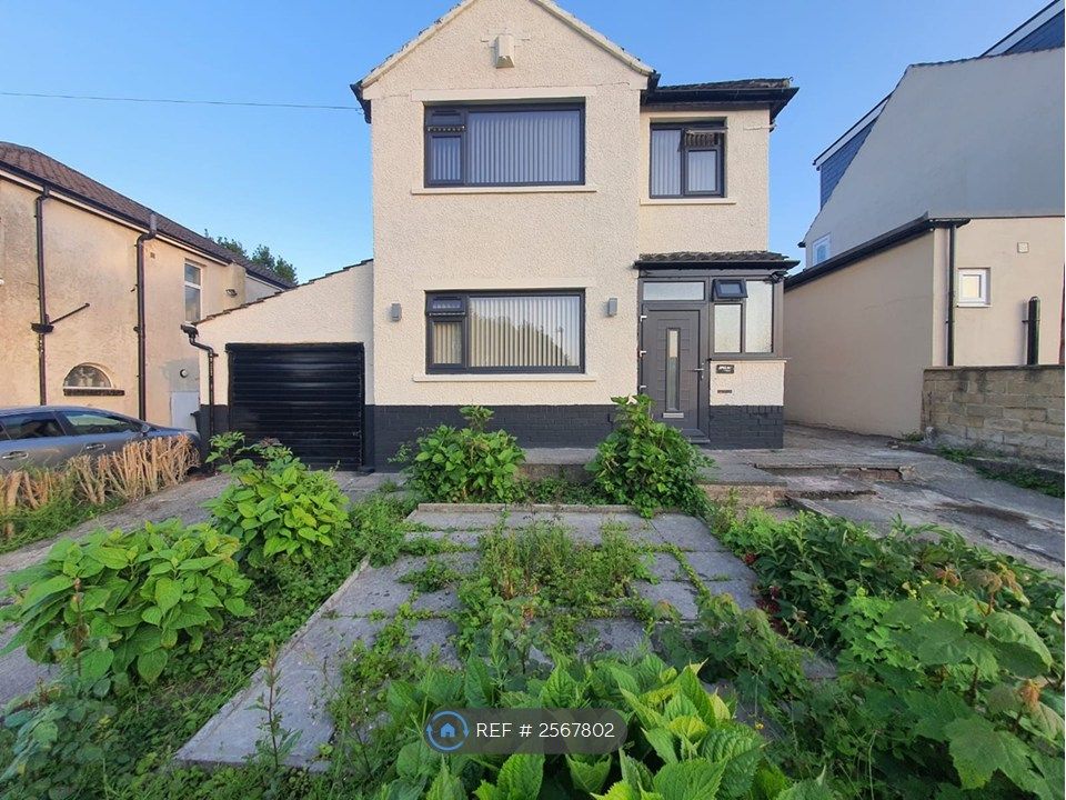 Property photo 2 of 30