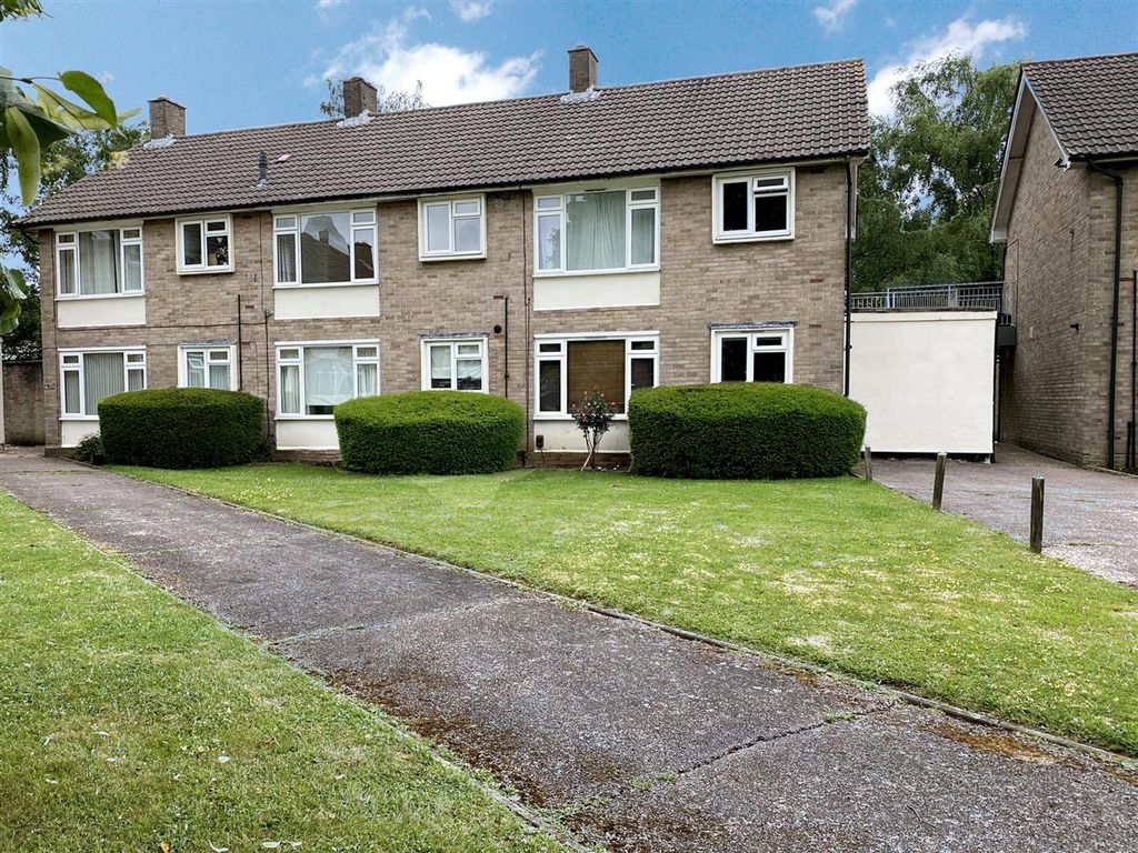Property photo 1 of 5