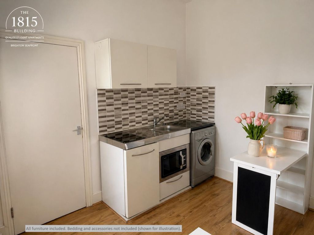 Property photo 3 of 7 Flat 1 Kitchen.Png