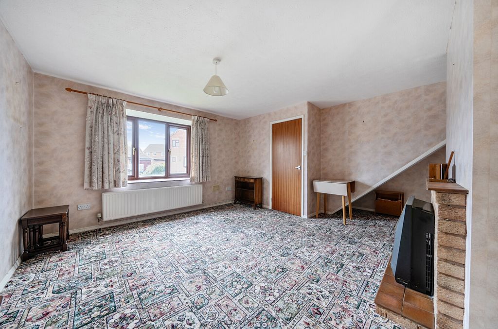 Property photo 3 of 20 1409367-11-698B52...