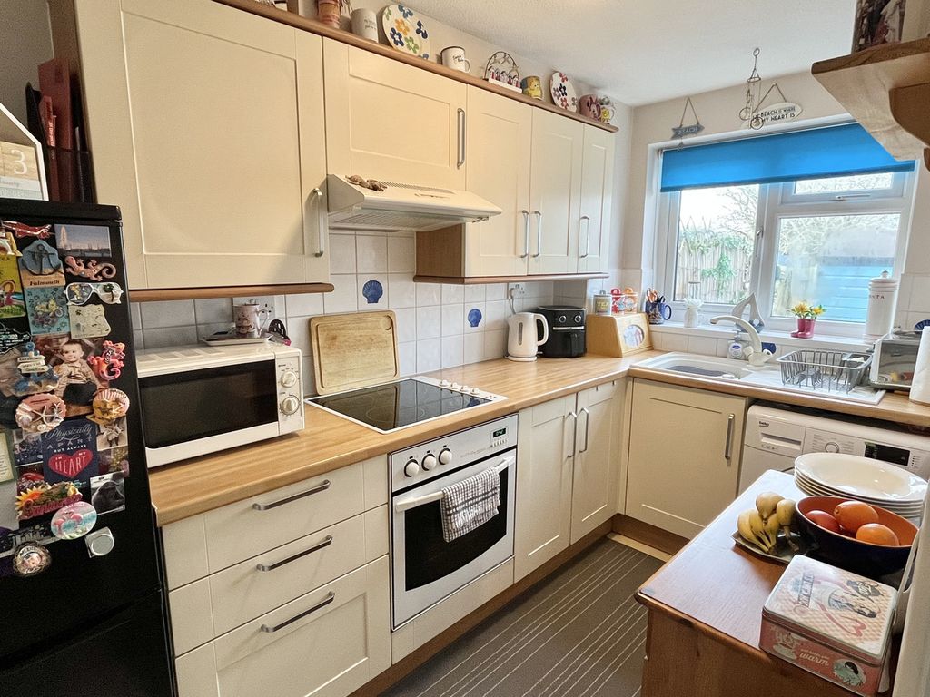 Property photo 3 of 9