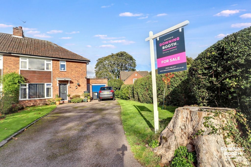 Property photo 2 of 24