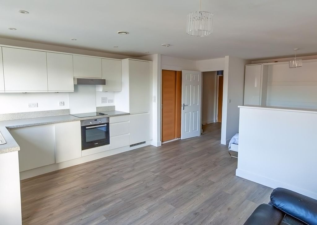 Property photo 1 of 7 Living Room