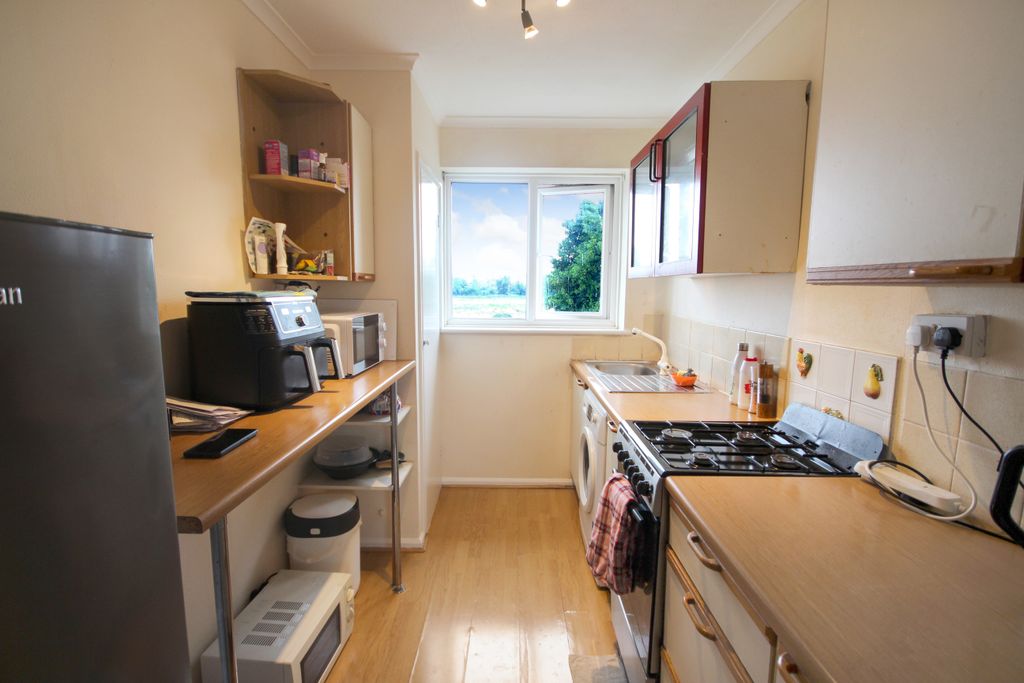 Property photo 2 of 7 Img_7112