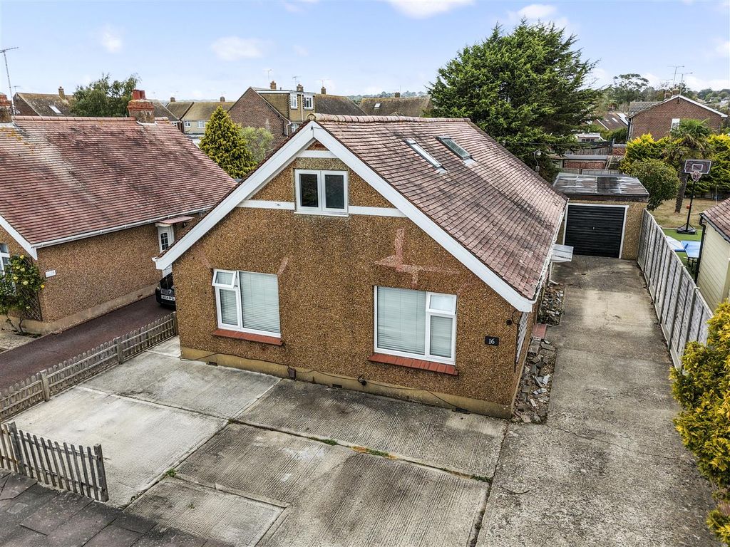 Property photo 1 of 34 16 Mardale Road-034.Jpg