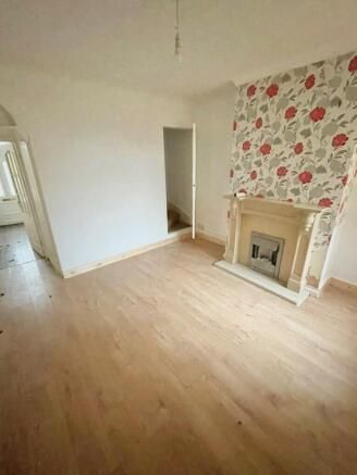 Property photo 2 of 8 Image