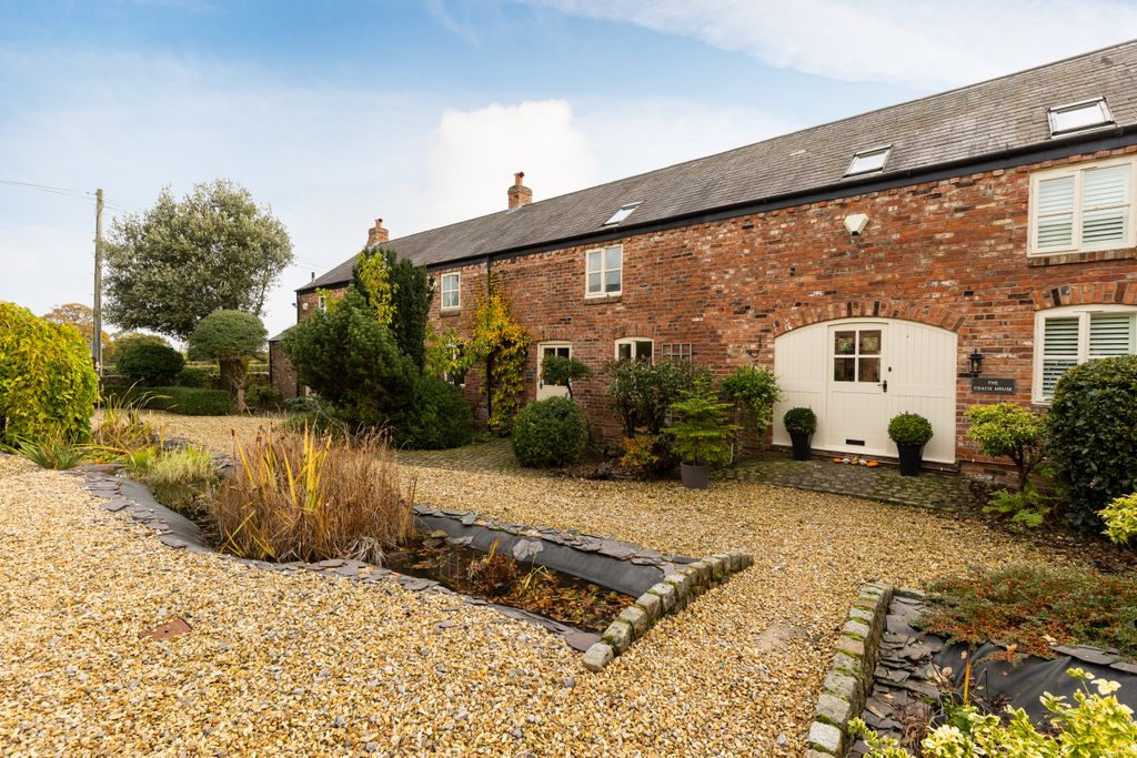 Property photo 2 of 25 _L6A1693