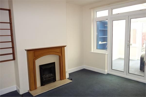 Property photo 3 of 8 3