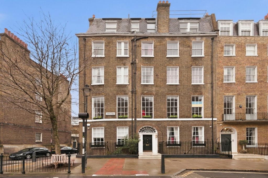 Property photo 1 of 29