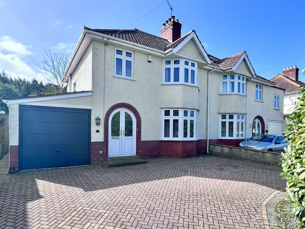 Property photo 1 of 21 Front