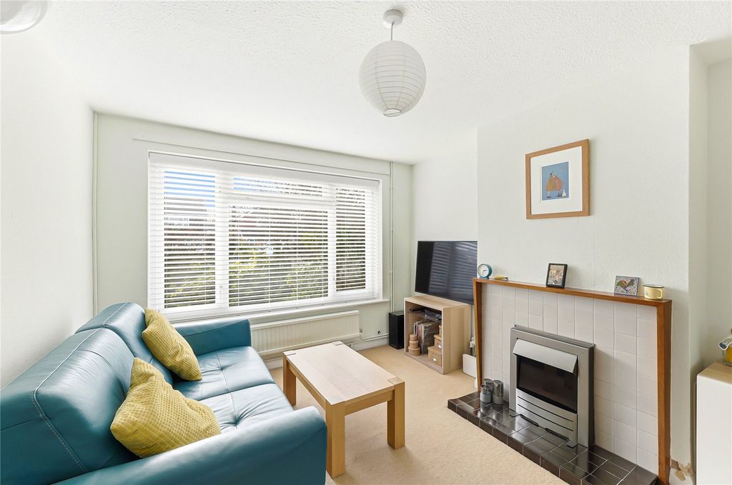 Property photo 3 of 18 Picture No. 09