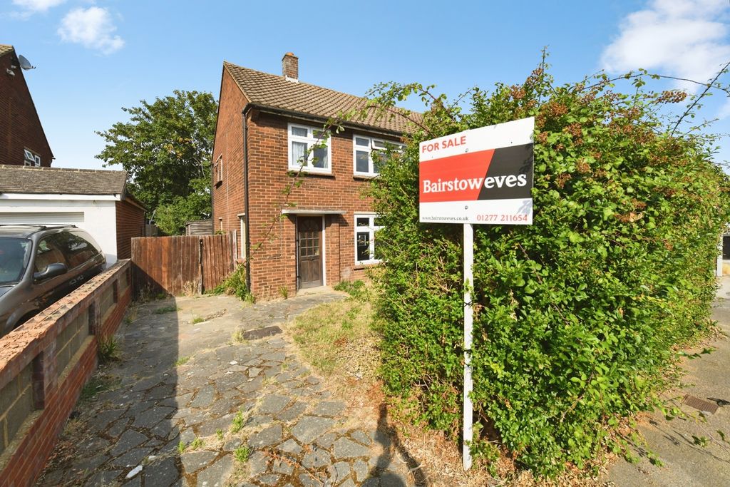Property photo 1 of 19 Exterior