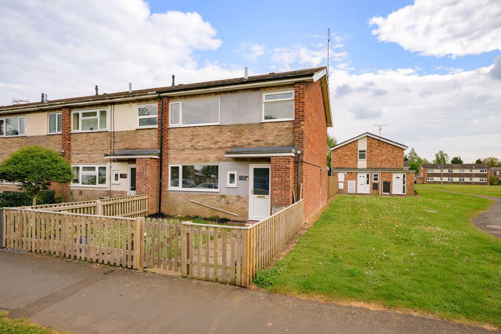 Property photo 1 of 24