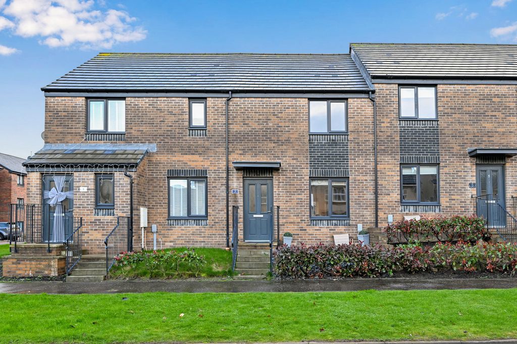 Property photo 1 of 18 Primary Property Image