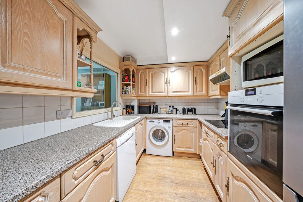 Property photo 3 of 12 Picture No. 07