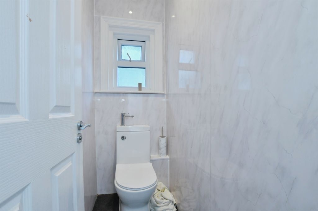 Additional image 13 of 6 bed maisonette for saleCarlton Road, Bournemouth BH1