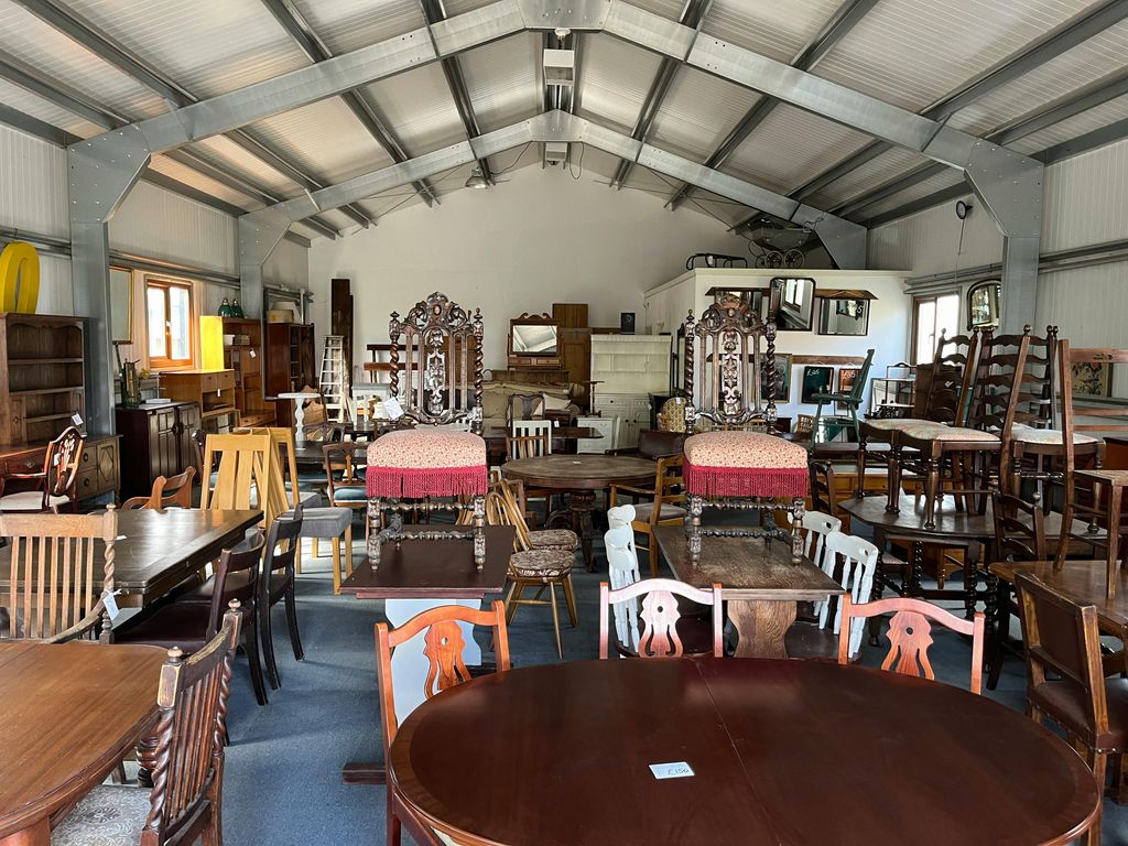 Property photo 2 of 9 20250328_135017320_Ios.Jpg