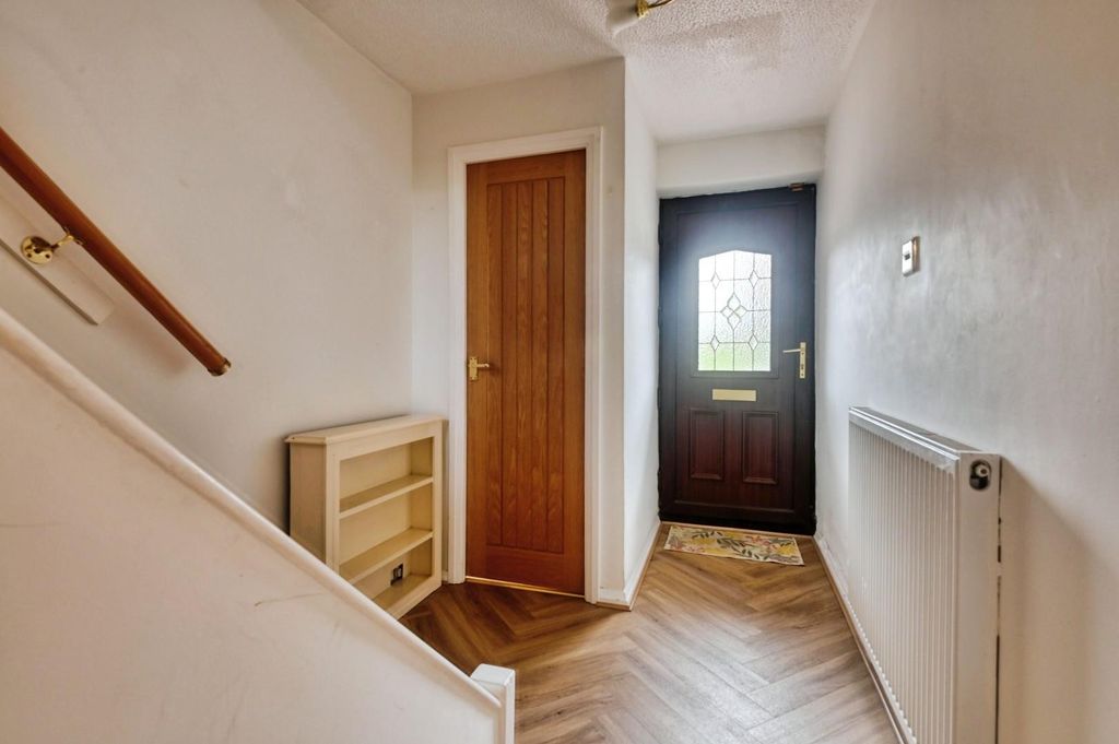 Property photo 2 of 18 10Dov7.Jpg