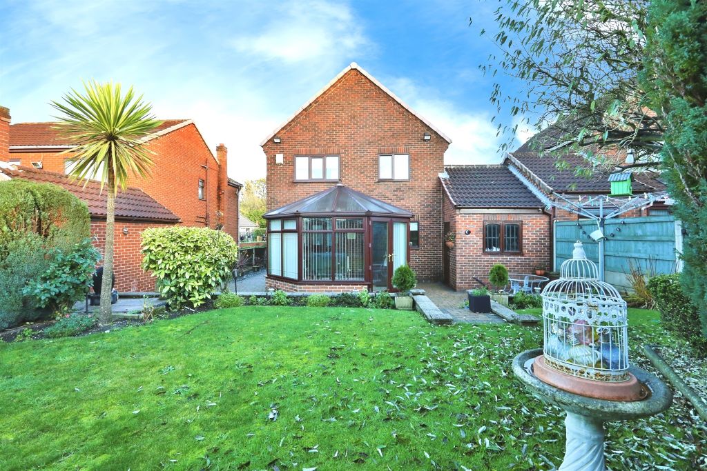 Property photo 1 of 18