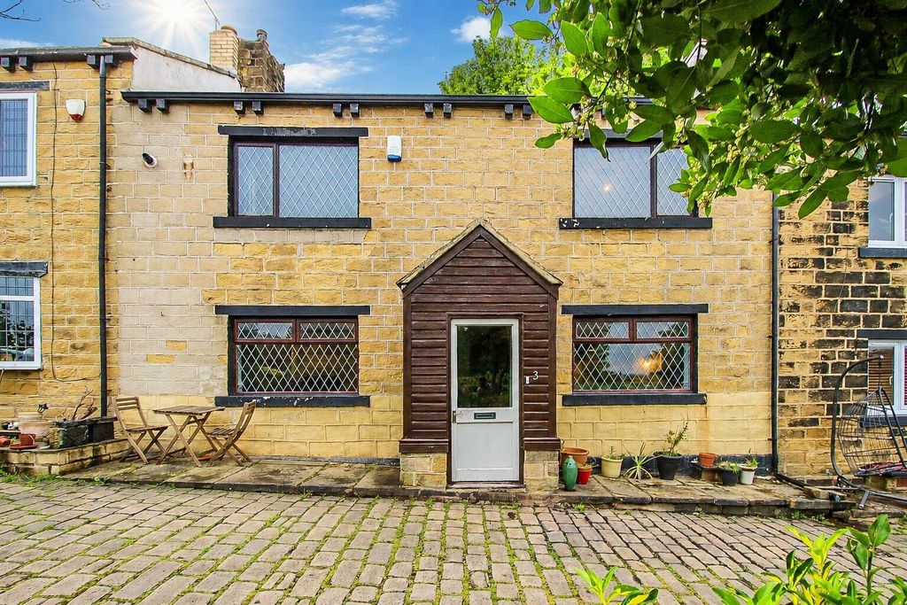 Property photo 1 of 13