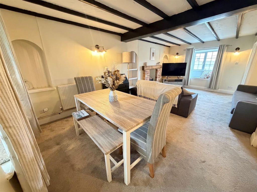 Property photo 3 of 10 3.Jpg