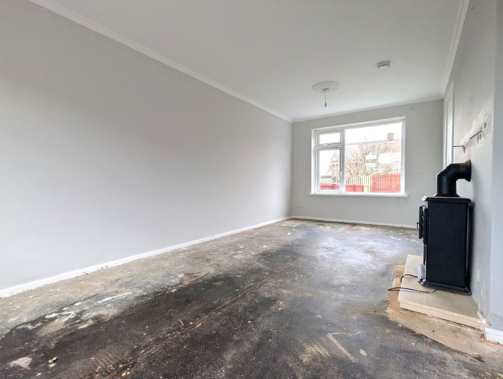 Property photo 2 of 12 Photograph 2