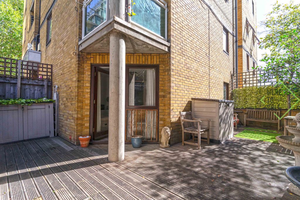 Property photo 1 of 11 Dsc00161
