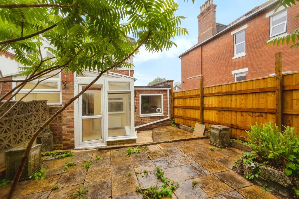 Property photo 2 of 18 Photo