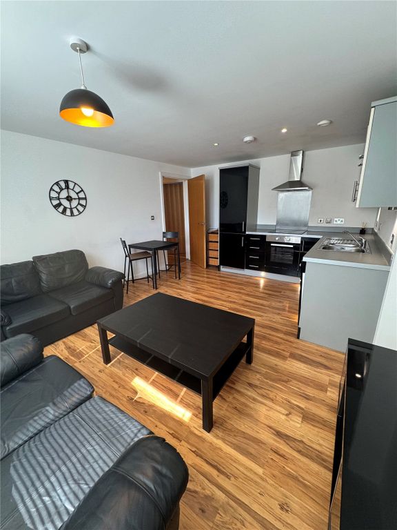 Property photo 3 of 10 Picture No. 22