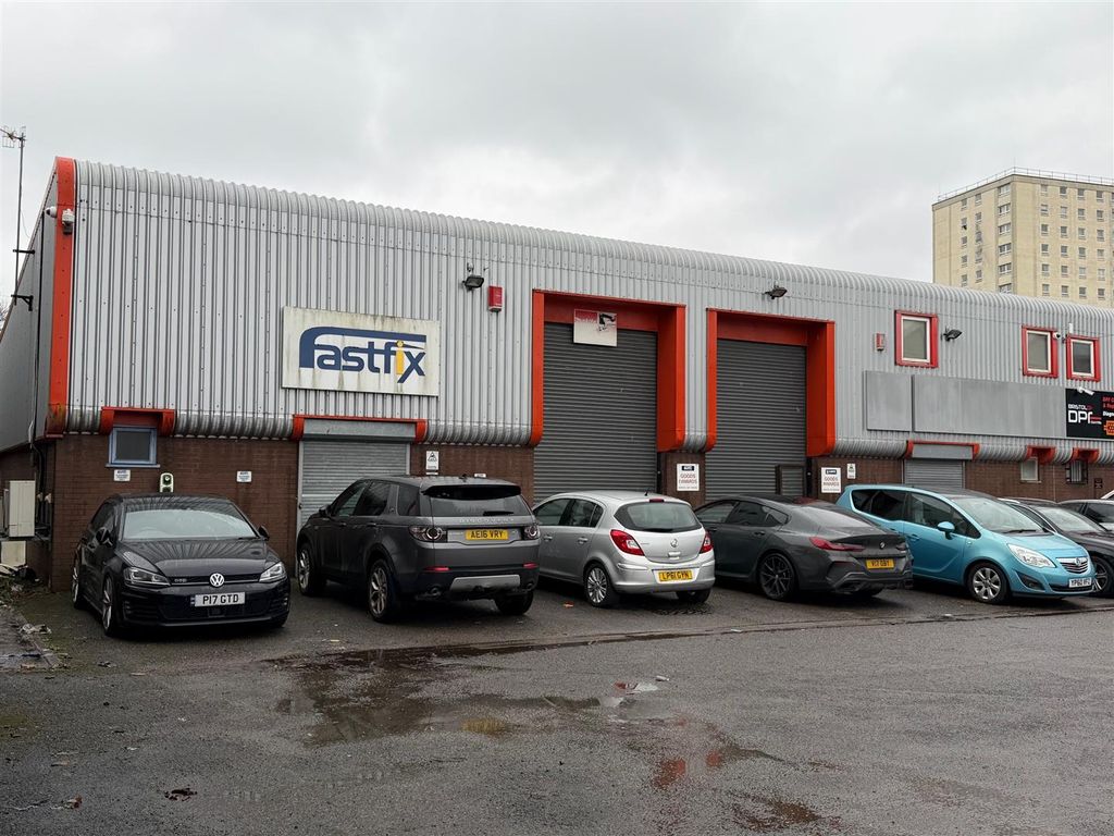 Property photo 1 of 10 11.Jpg