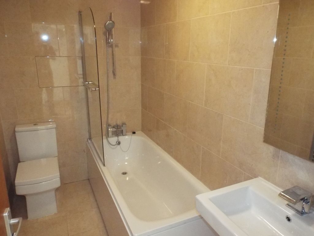 Property photo 2 of 3