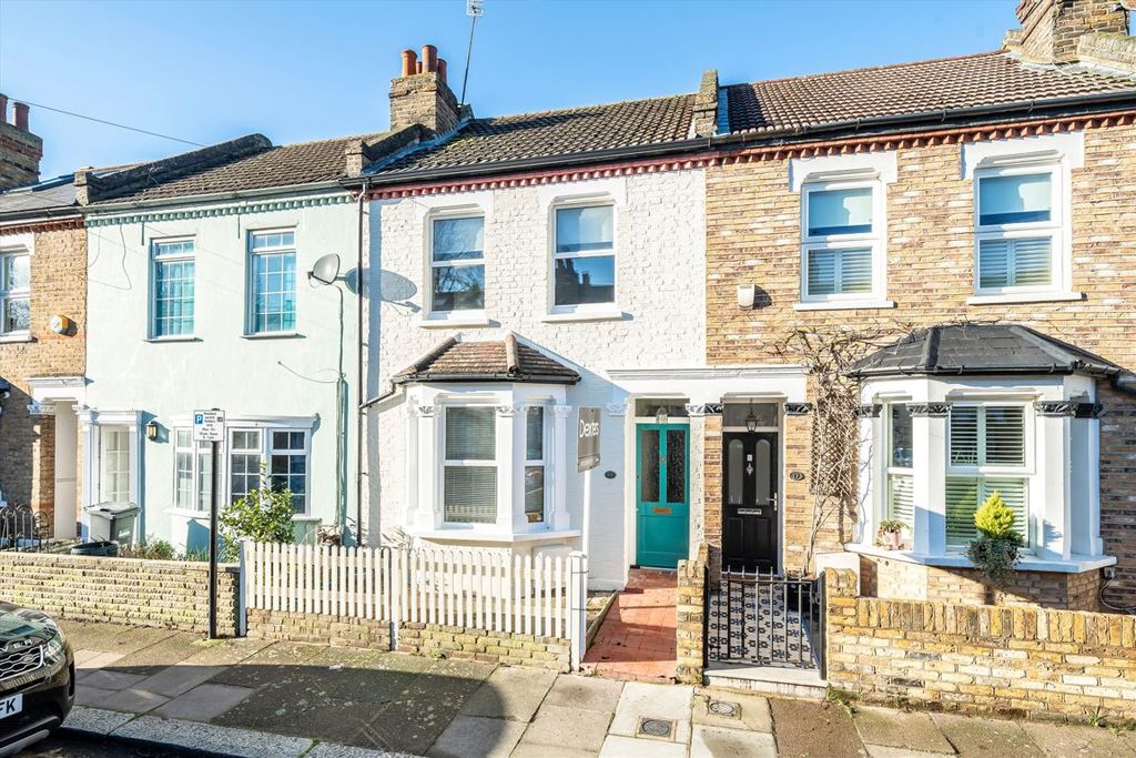 Property photo 1 of 9