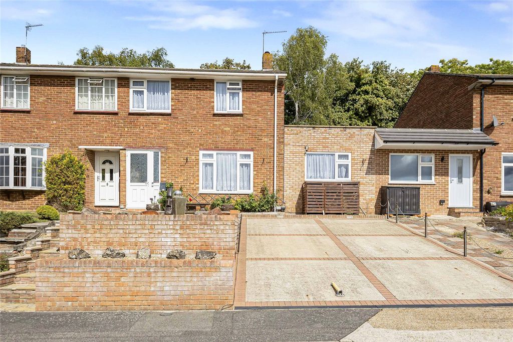Property photo 1 of 21 Picture No. 27