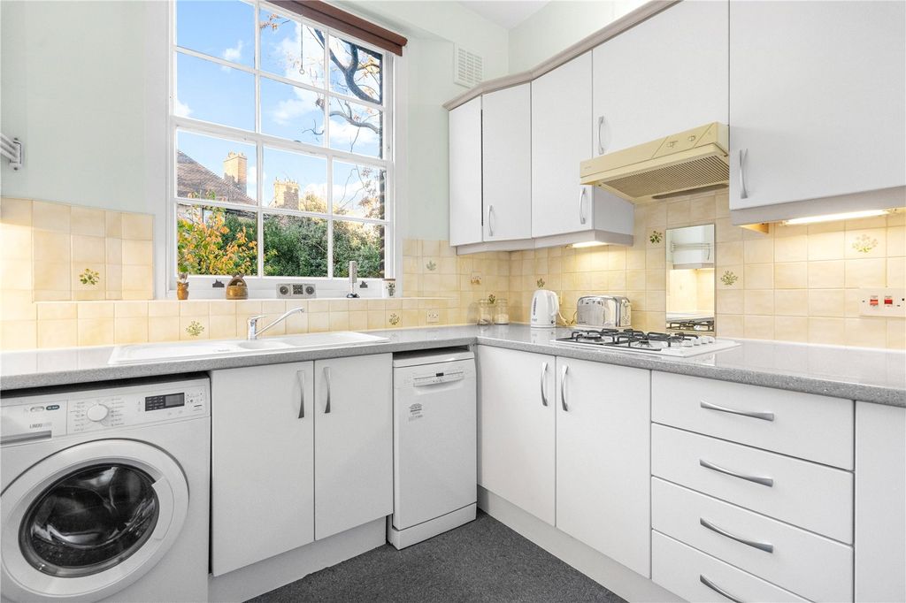 Property photo 3 of 13 Picture No. 04