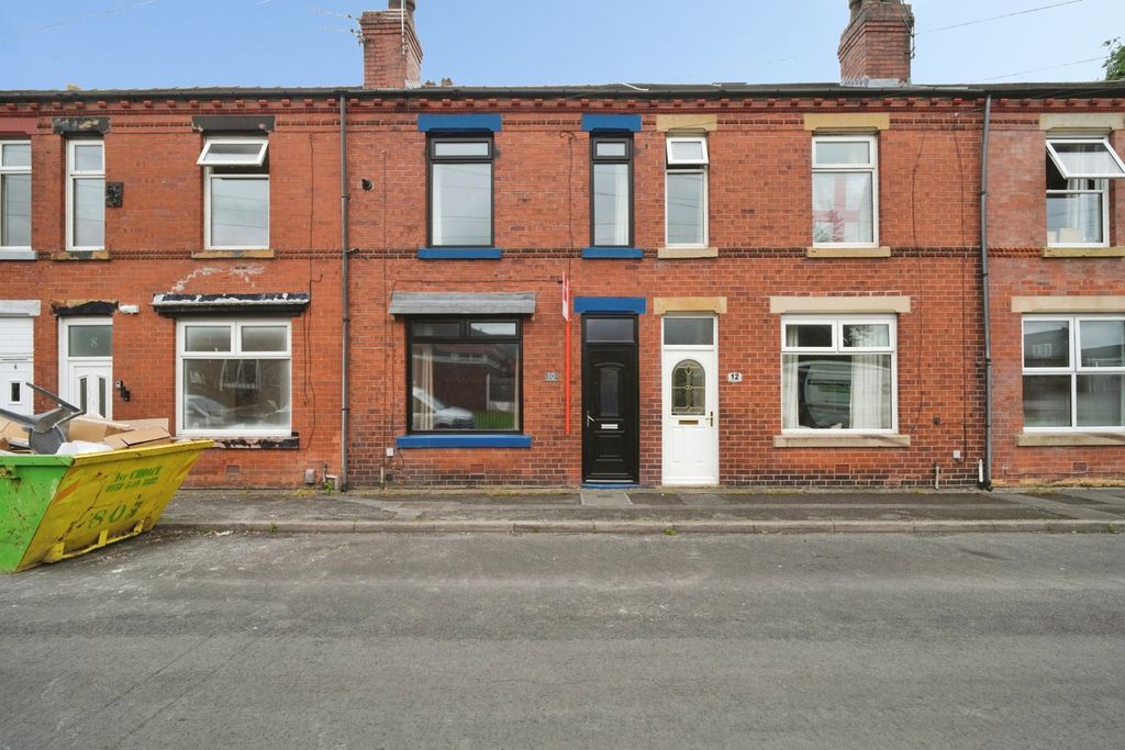 Property photo 1 of 17 Pbox-Img.Jpg