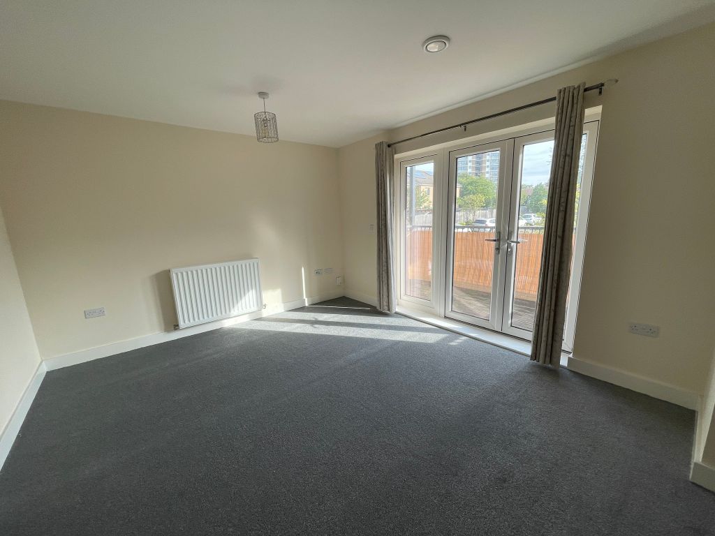 Property photo 3 of 10 Open Plan Living