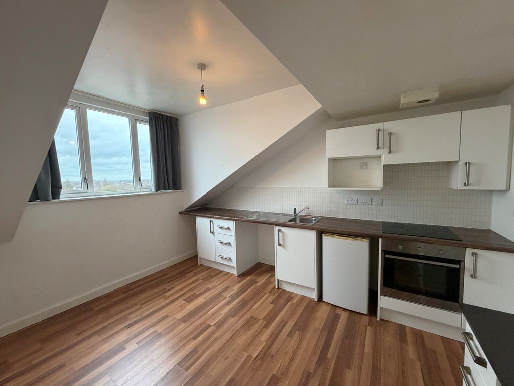 Property photo 1 of 4