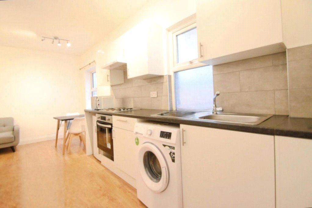 Property photo 2 of 7 Picture No. 03