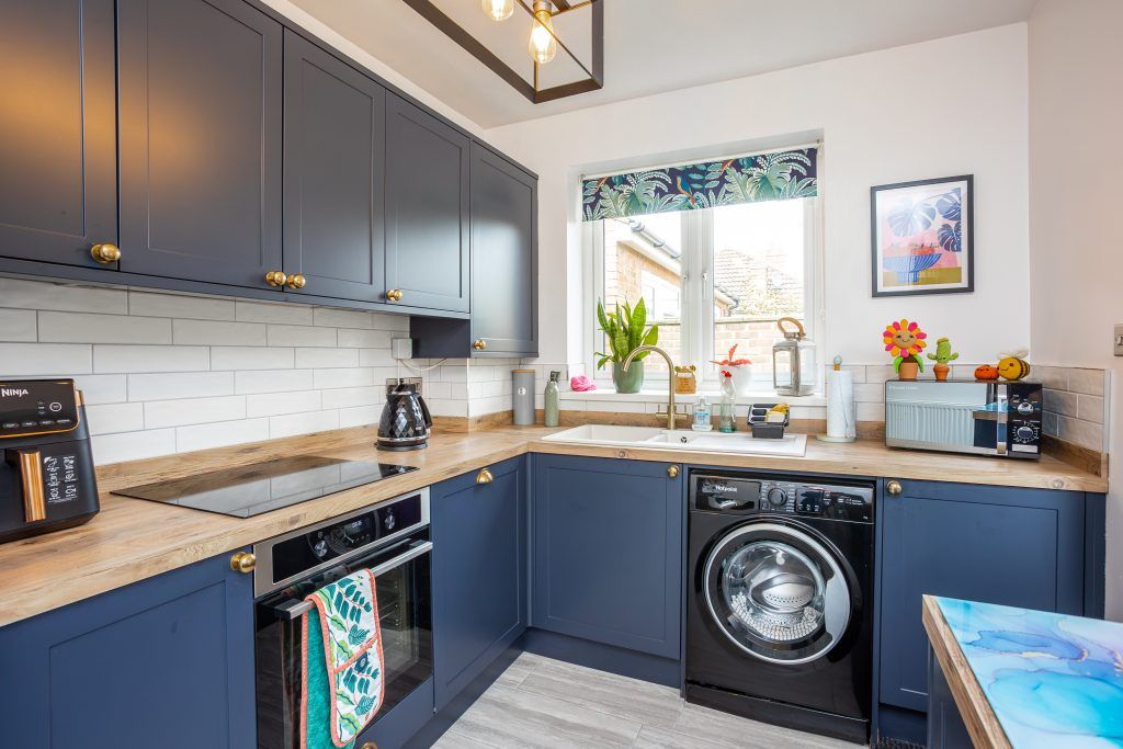 Property photo 2 of 19 Final-14 - 3 Bedroom Semi-Detached (Bungalow) At Highgate Road, Sileby