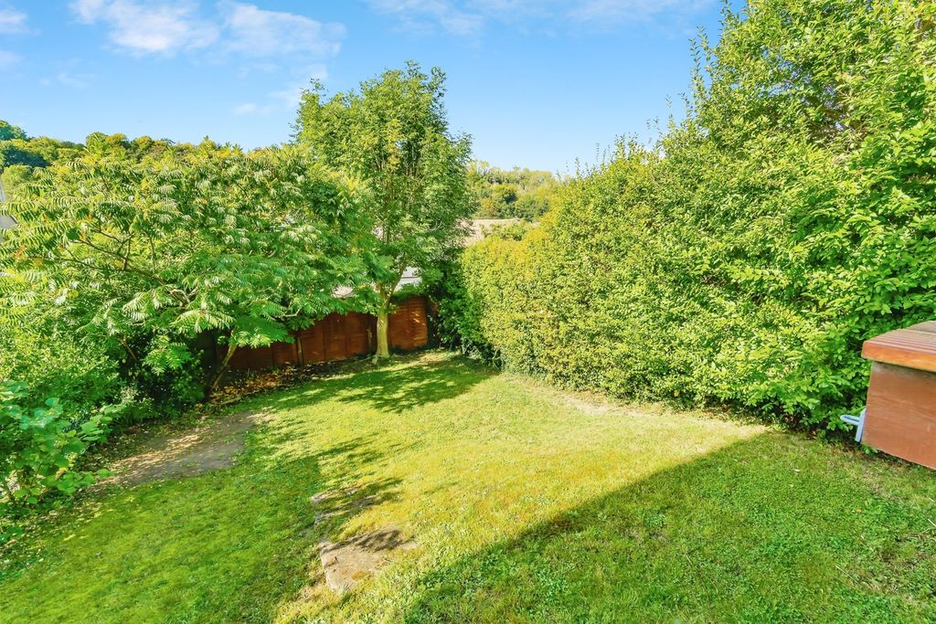 Property photo 3 of 18 Photo