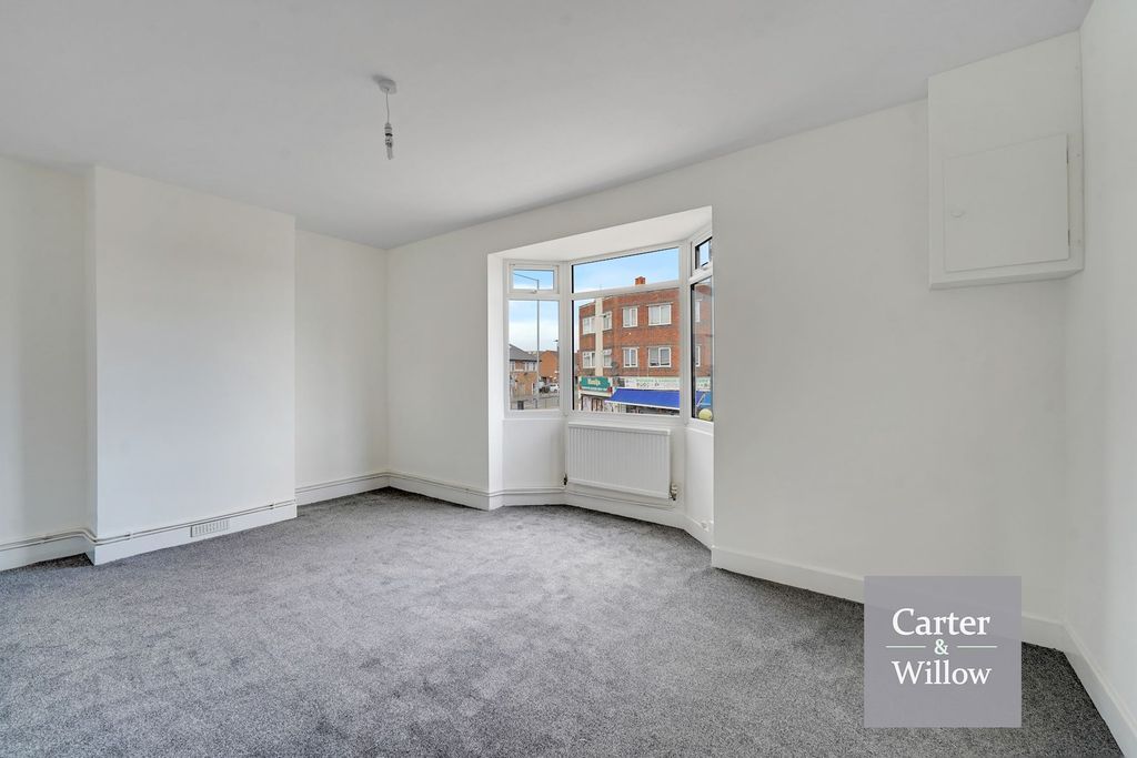 Property photo 3 of 6 Reception Room 