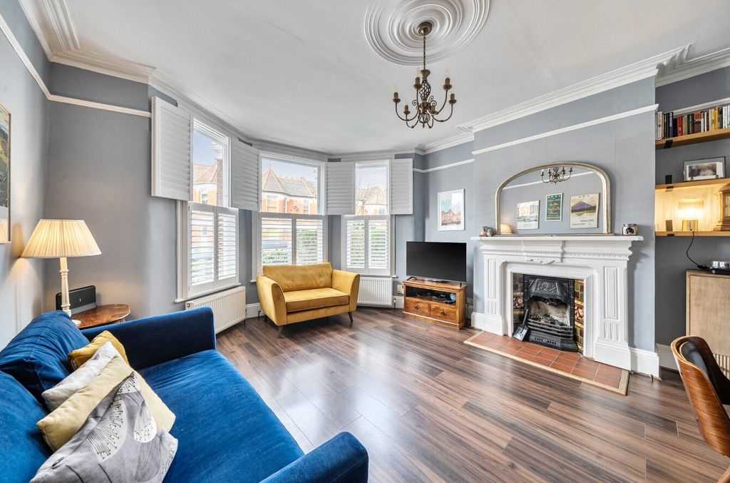 Property photo 3 of 12 Picture No. 12