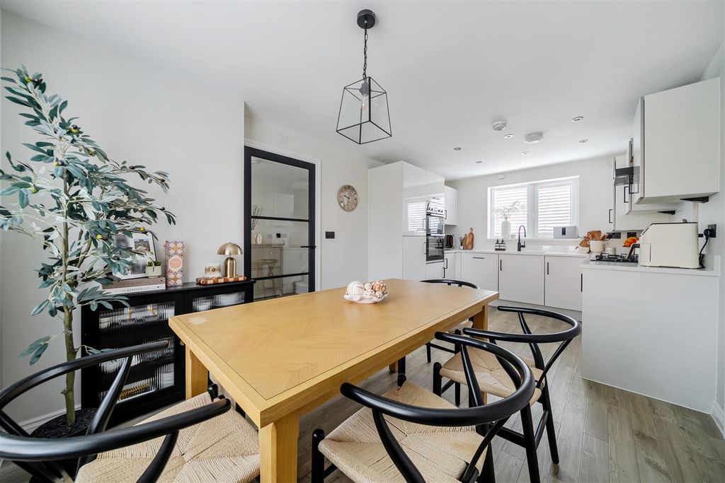 Property photo 2 of 20 Op Kitchen-Diner.Jpg