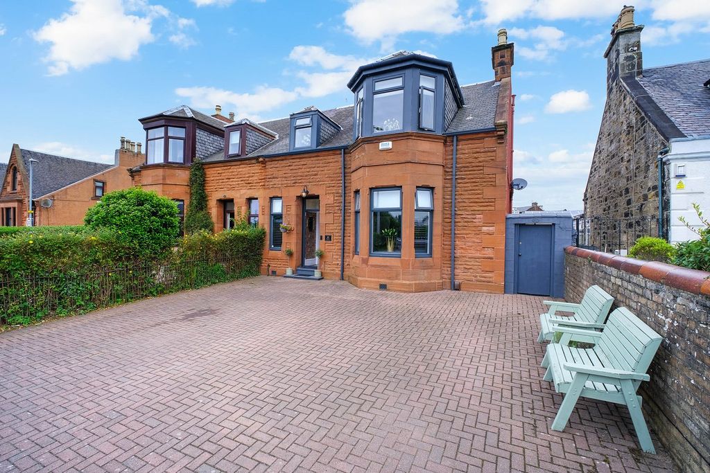 Property photo 1 of 27